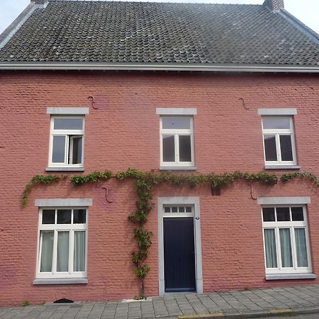 Het Rode Huis Bed & Breakfast Mechelen Bagian luar foto