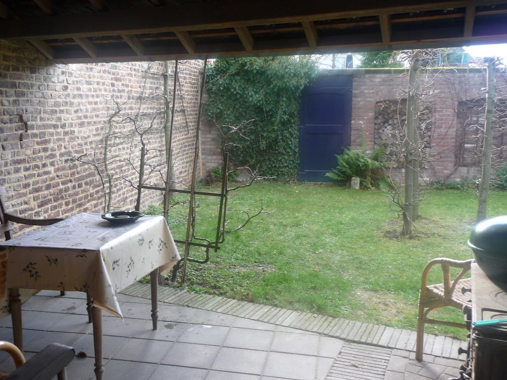 Het Rode Huis Bed & Breakfast Mechelen Bagian luar foto